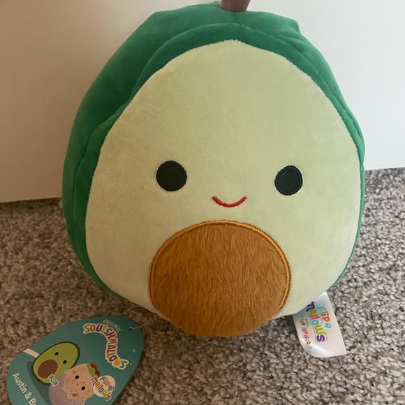 Austin and Bernardo Flip-A-Mallow Squishmallow - Picture 1 of 2